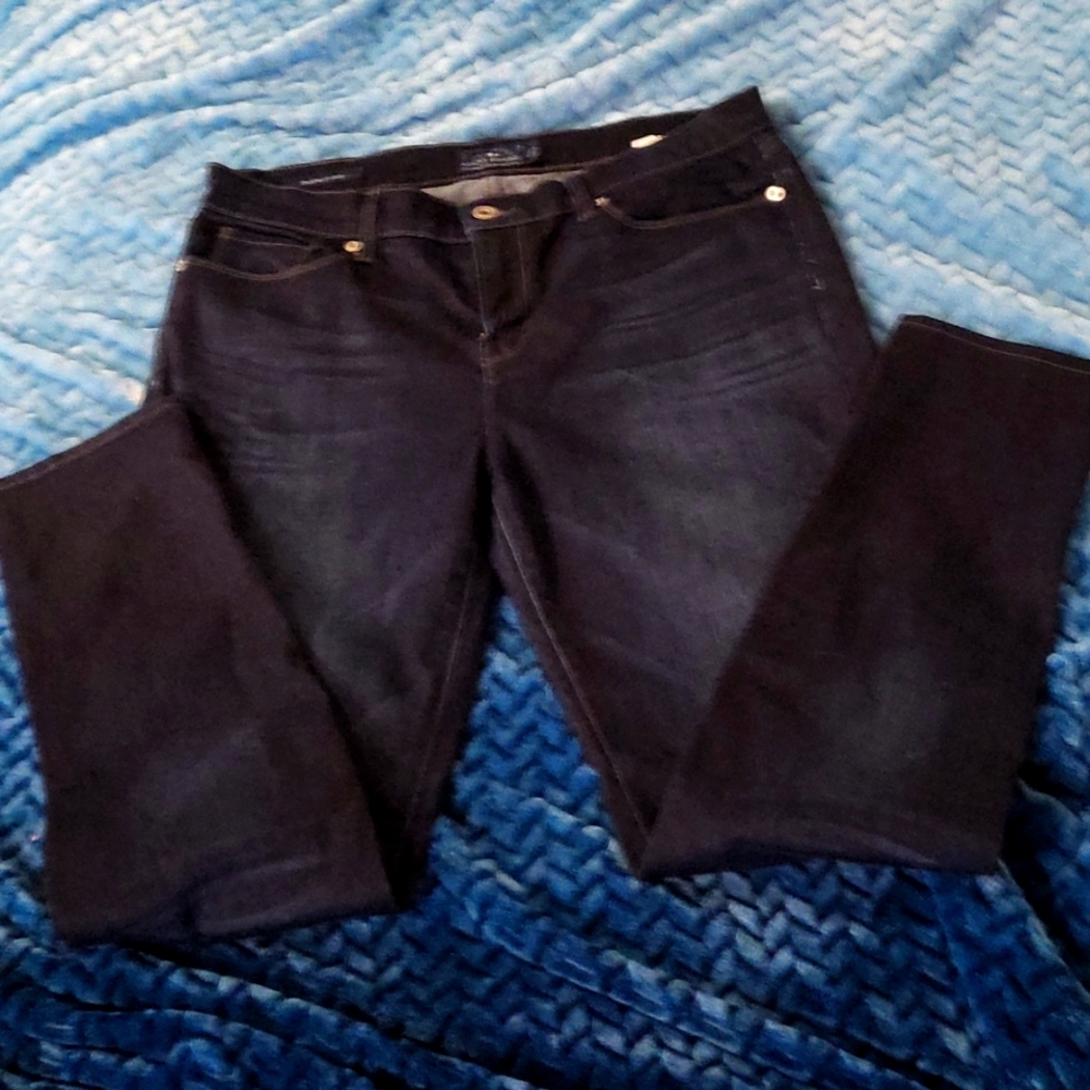 Lucky brand size 14/32 Brooke skinny jeans